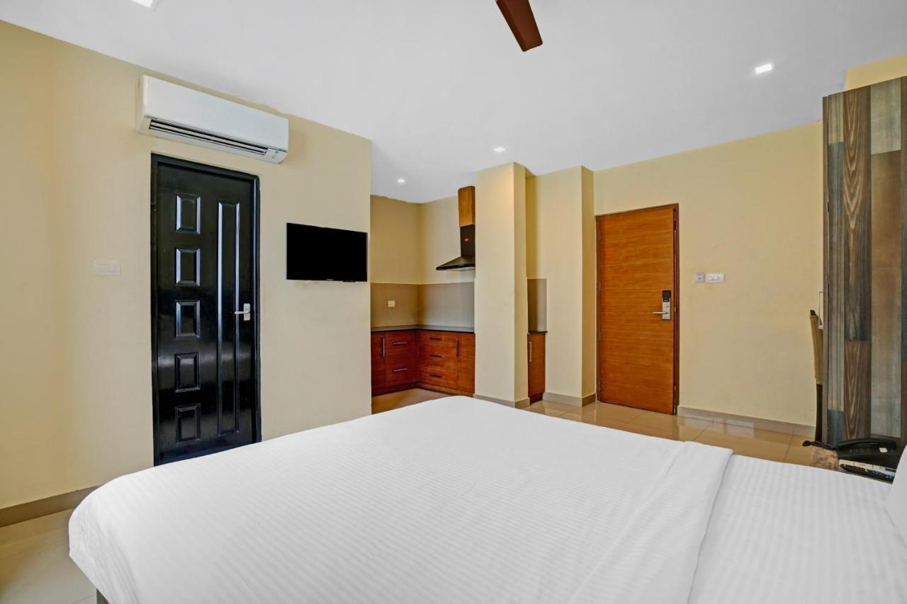 Capital O 87015 Hotel Al Salama Kochi エクステリア 写真
