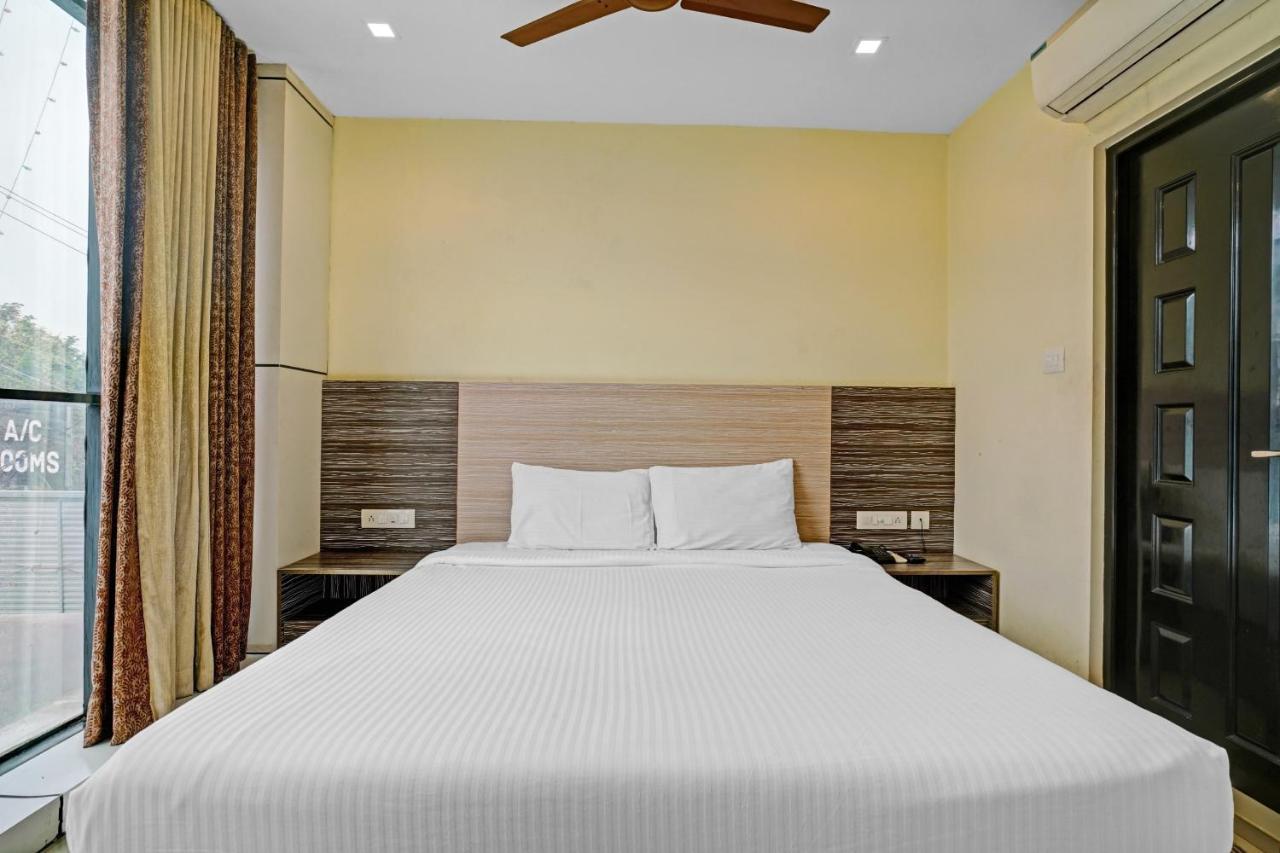 Capital O 87015 Hotel Al Salama Kochi エクステリア 写真